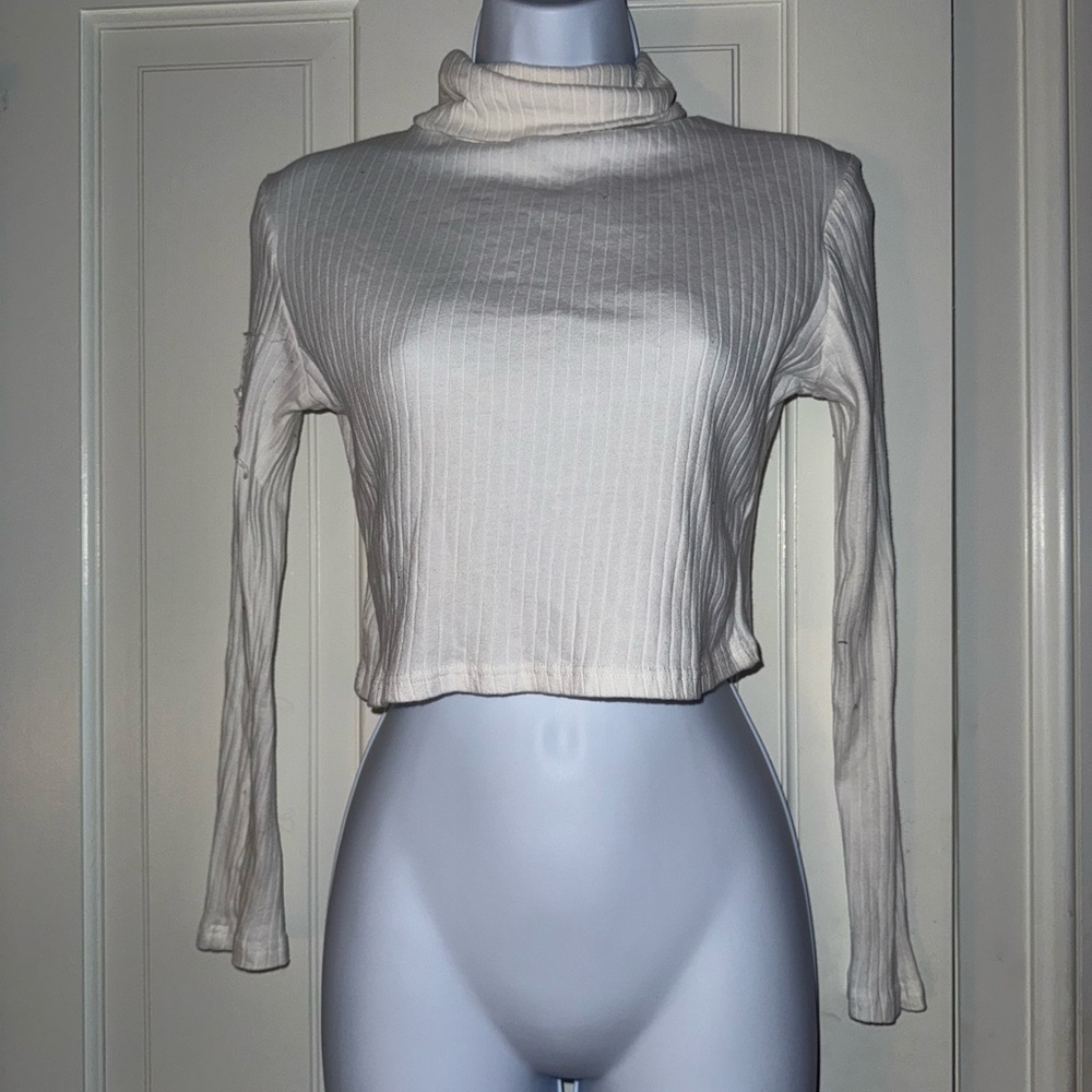 Black Ribbed Turtleneck Top - Picture 2 of 2